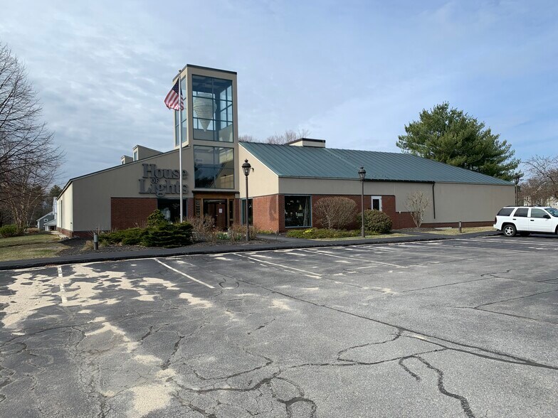 418 Payne Rd, Scarborough, ME 04074