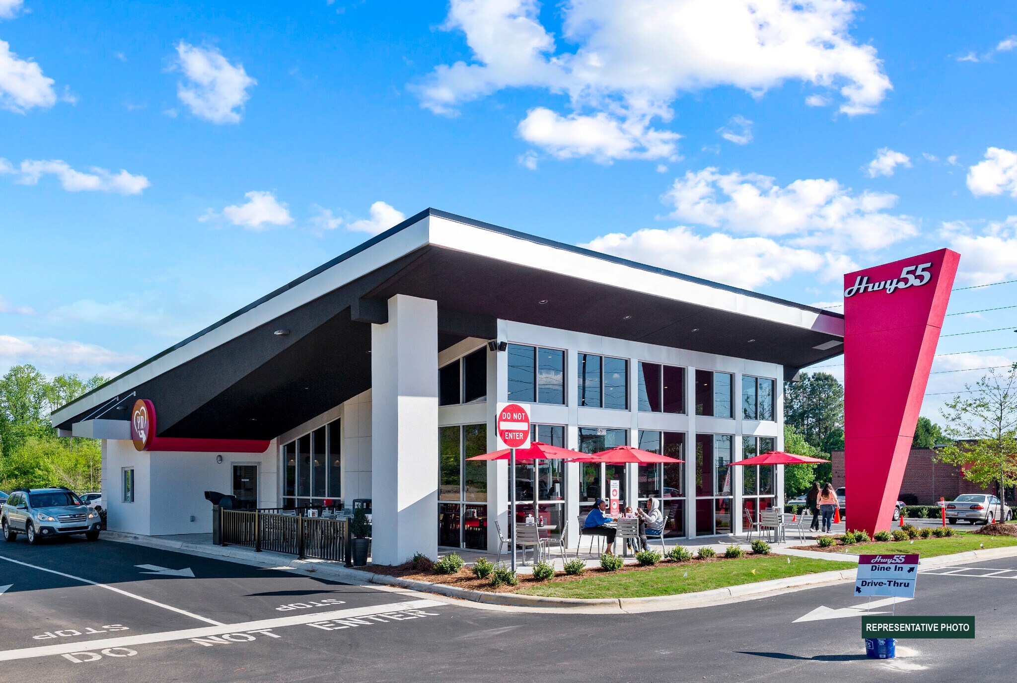 1070 Westgate Dr, Gallatin, TN for sale Building Photo- Image 1 of 1