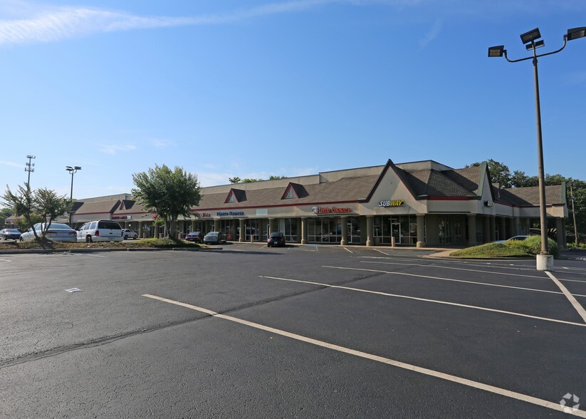 3000-3044 Mcgehee Rd, Montgomery, AL for lease - Primary Photo - Image 1 of 5