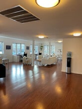 16 Taylor Pl, Westport, CT for lease Building Photo- Image 1 of 5