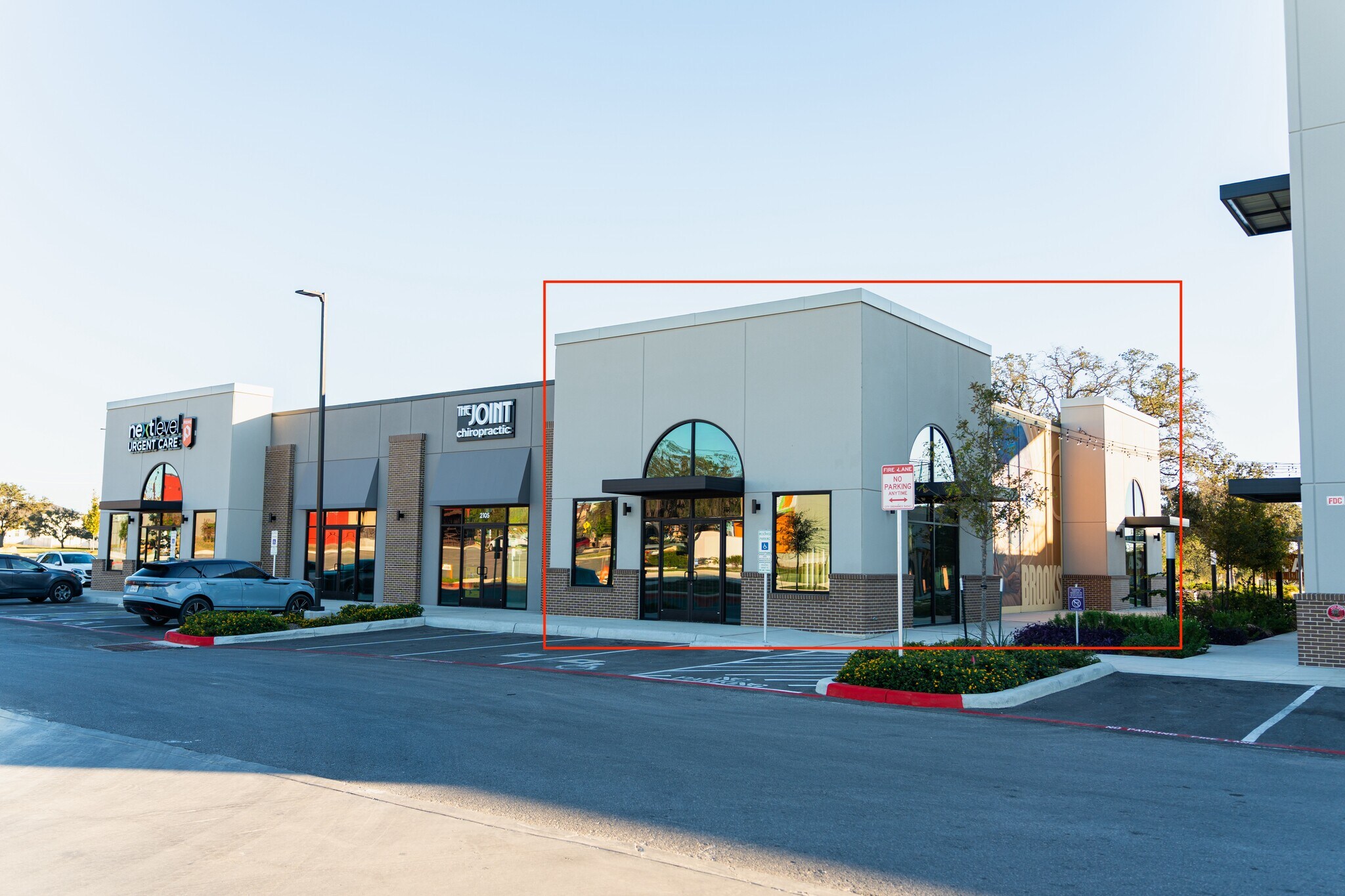 2860 Military dr, San Antonio, TX for lease Primary Photo- Image 1 of 17