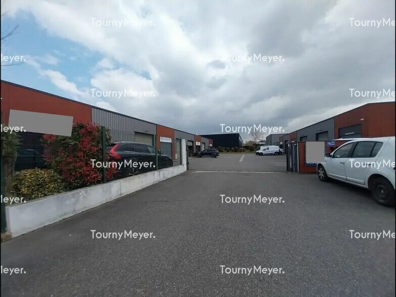 Flex in Montrabé for lease - Building Photo - Image 3 of 5