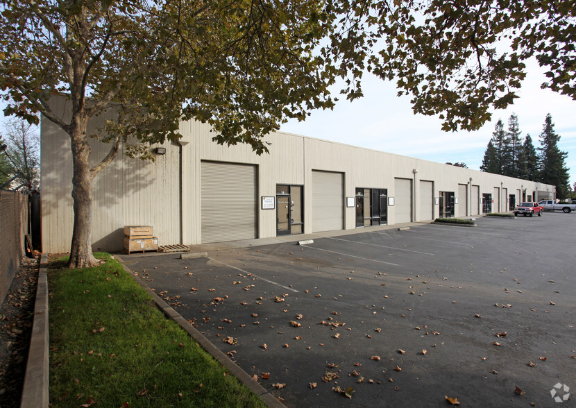 11440 Sunrise Gold Cir, Rancho Cordova, CA for lease - Building Photo - Image 3 of 5