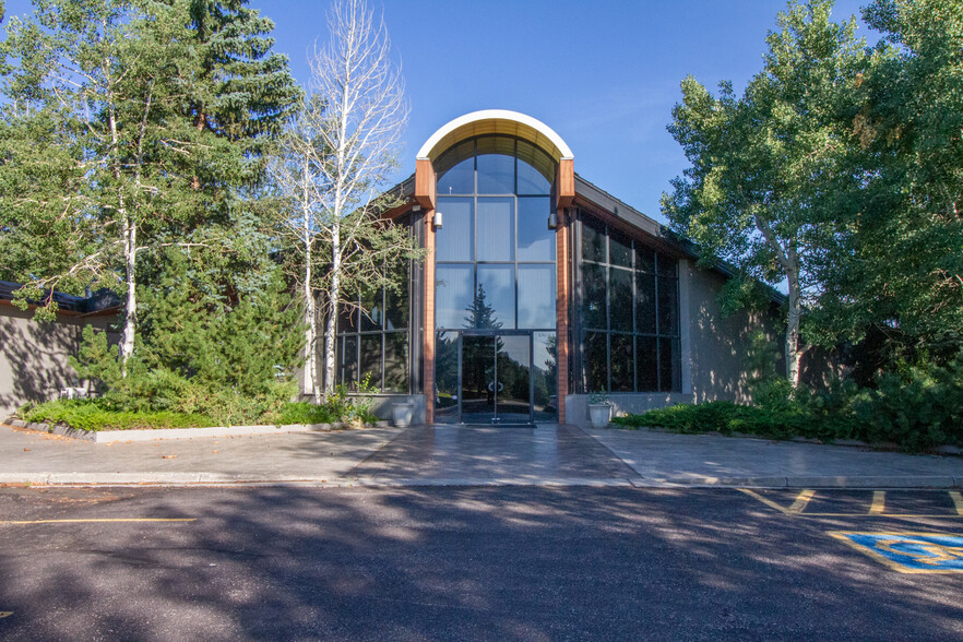 25548 Genesee Trail Rd, Golden, CO for sale - Building Photo - Image 1 of 1