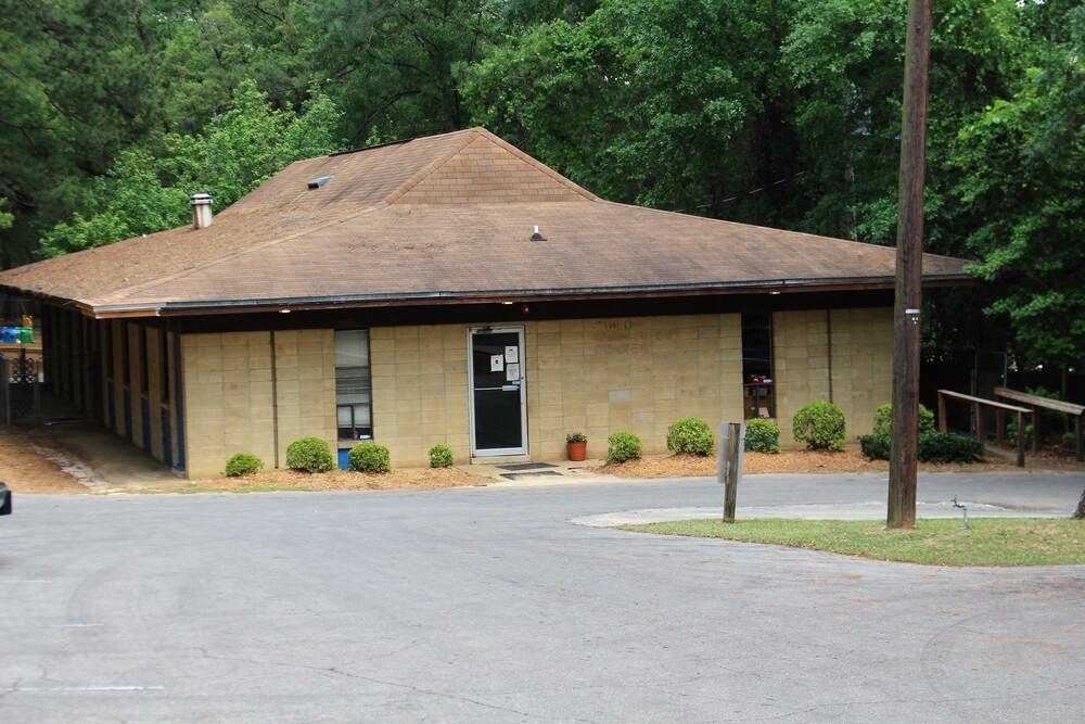 2303 Old Bainbridge Rd, Tallahassee, FL for sale Building Photo- Image 1 of 1