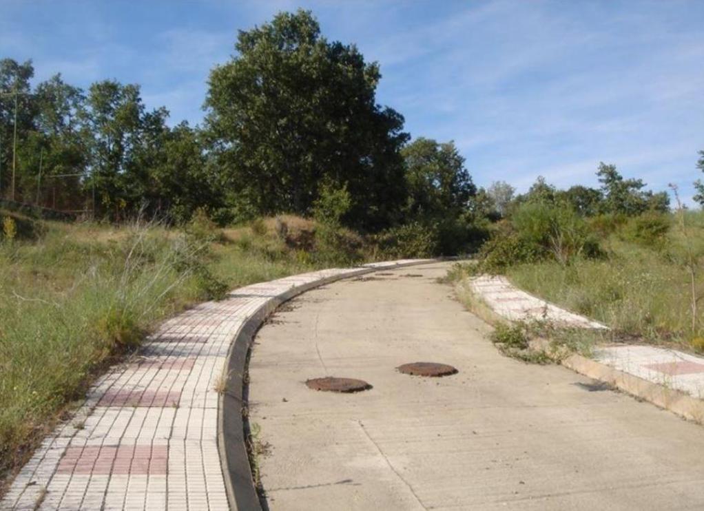 Land in Béjar for sale Building Photo- Image 1 of 12