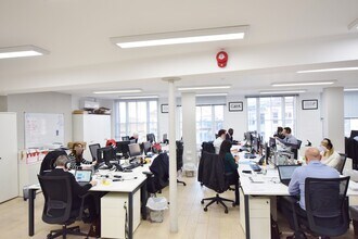 27 Phipp St, London for lease Interior Photo- Image 2 of 11