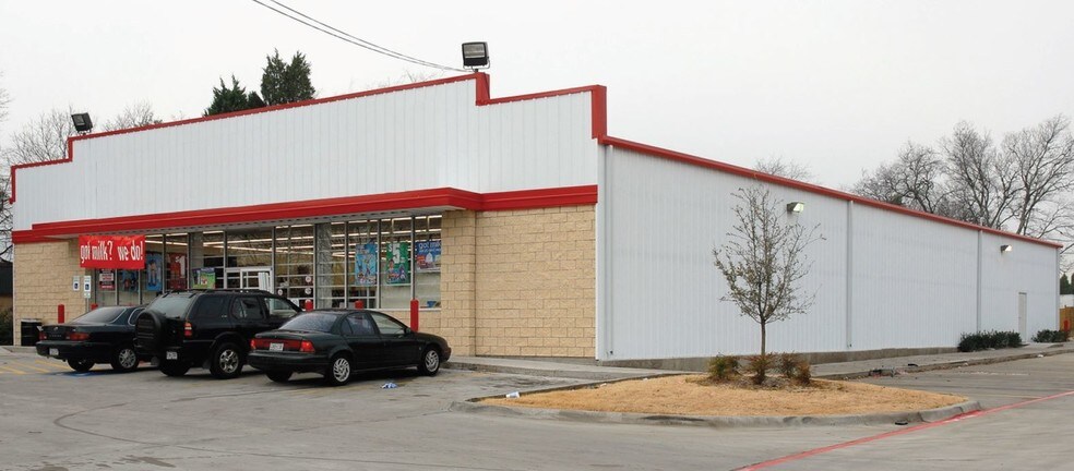 3921 S Buckner Blvd, Dallas, TX for sale - Primary Photo - Image 1 of 1