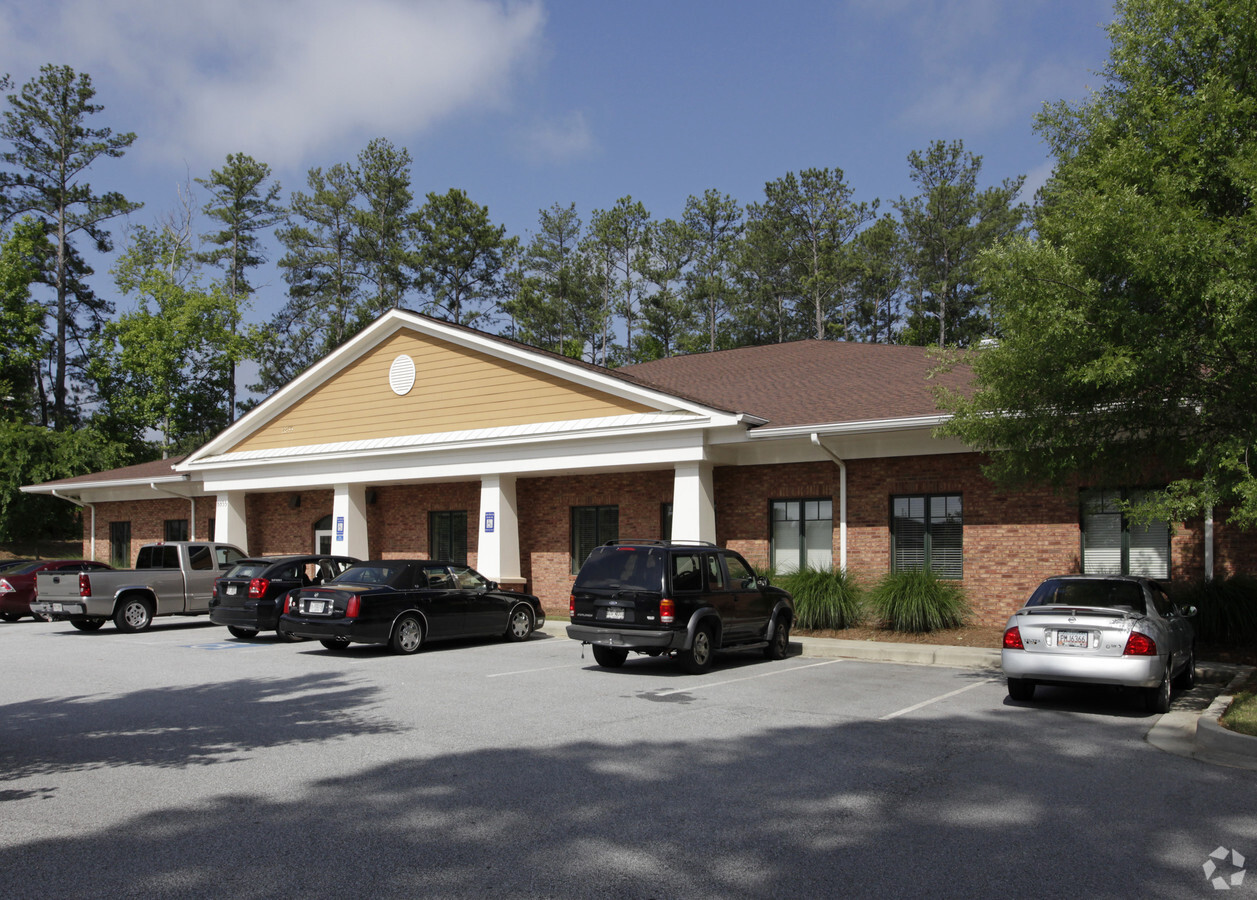 8855 Hospital Dr, Douglasville, GA 30134 | LoopNet