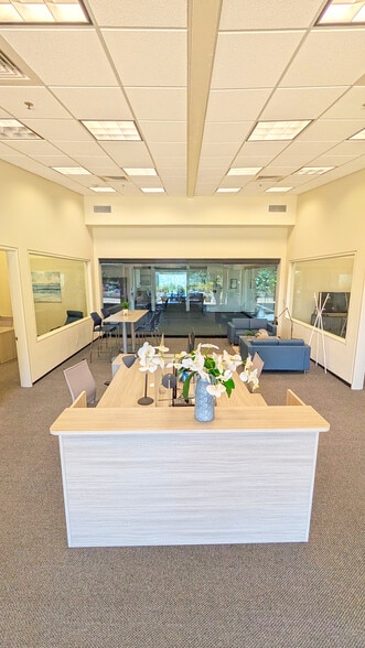800 Miramonte Dr, Santa Barbara, CA for lease - Interior Photo - Image 3 of 26
