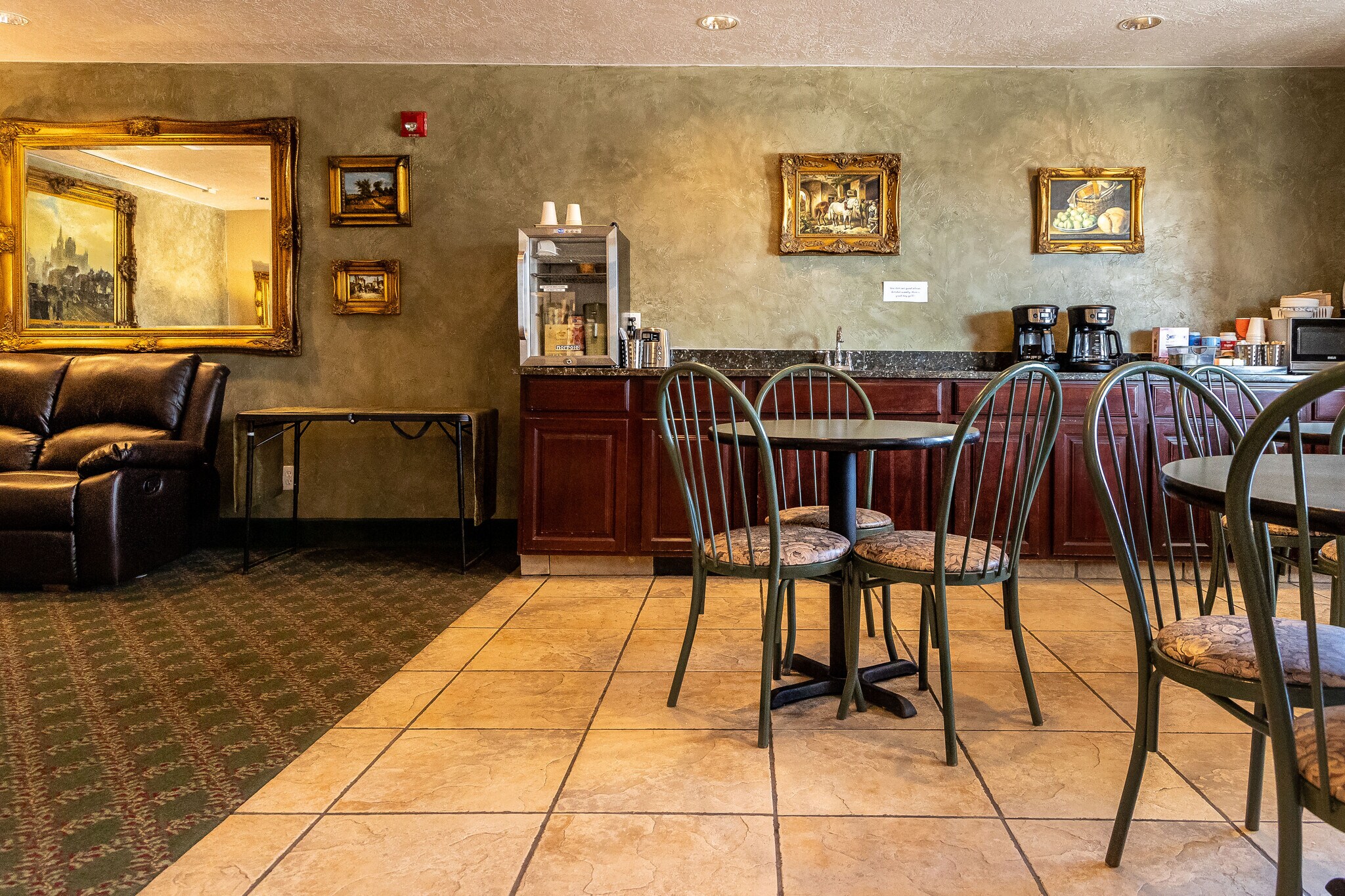 230 W 400 N, Scipio, UT 84656 Scipio Hotel