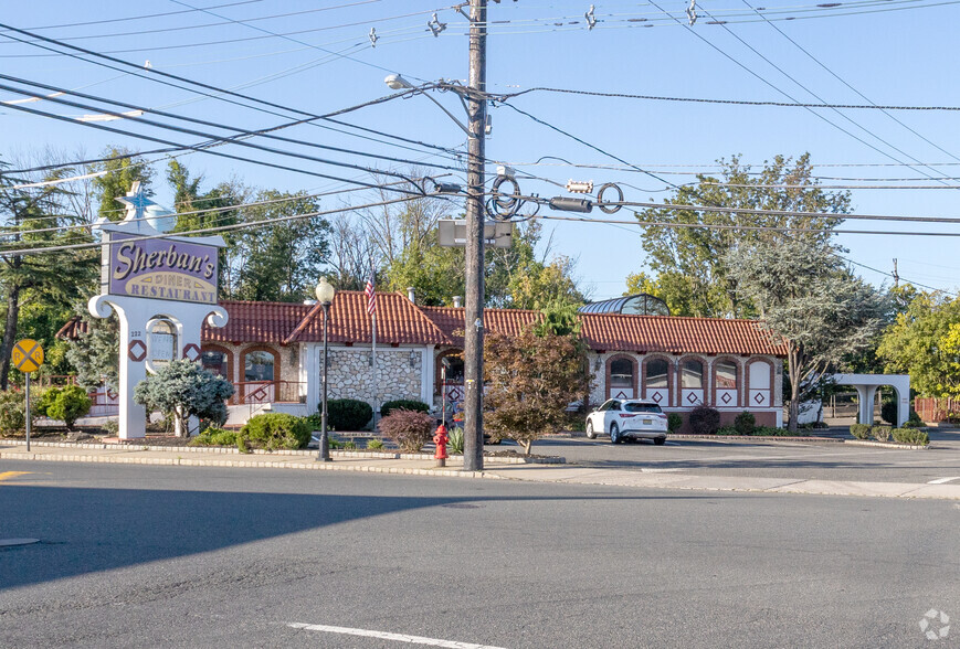 222 Front St, South Plainfield, NJ for sale - Building Photo - Image 3 of 14