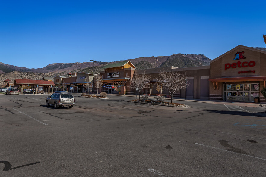 105-415 E Meadows Dr, Glenwood Springs, CO for lease - Building Photo - Image 3 of 18