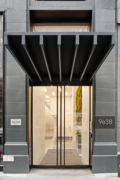 9 E 38th St, New York, NY for sale - Building Photo - Image 1 of 6