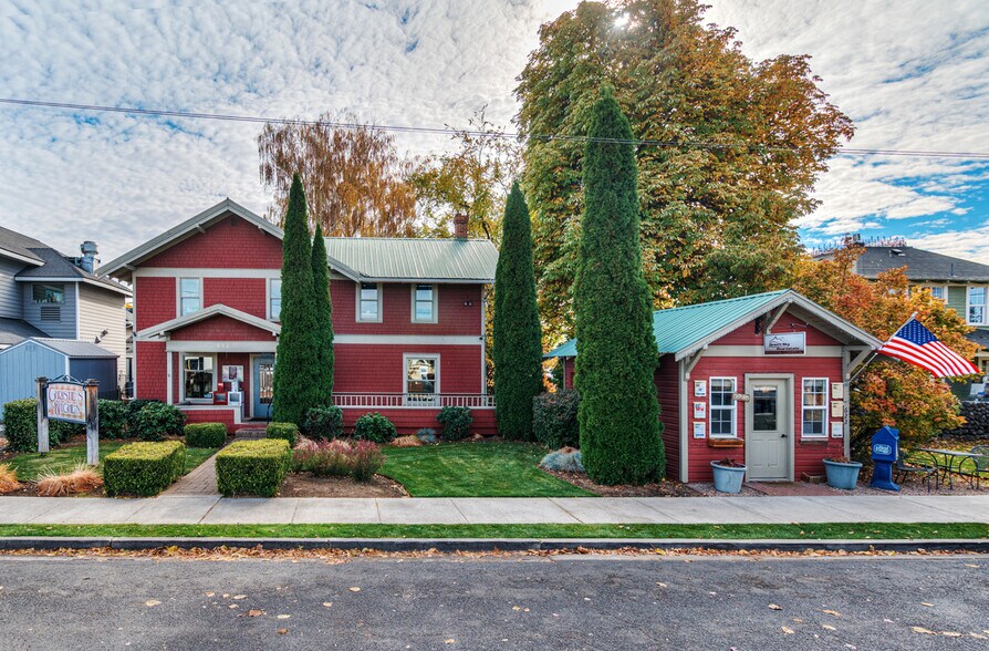 614 NW Cedar Ave, Redmond, OR for sale - Building Photo - Image 1 of 20