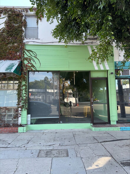 440 N La Cienega Blvd, West Hollywood, CA for lease - Building Photo - Image 1 of 10