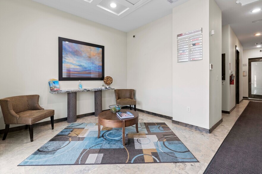 25329 Budde Rd, The Woodlands, TX for lease - Interior Photo - Image 3 of 12