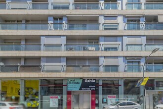 Retail in Sabadell, Barcelona for lease Building Photo- Image 2 of 19