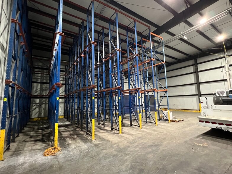 9077 Cotta Rd, Lodi, CA for lease - Interior Photo - Image 3 of 6