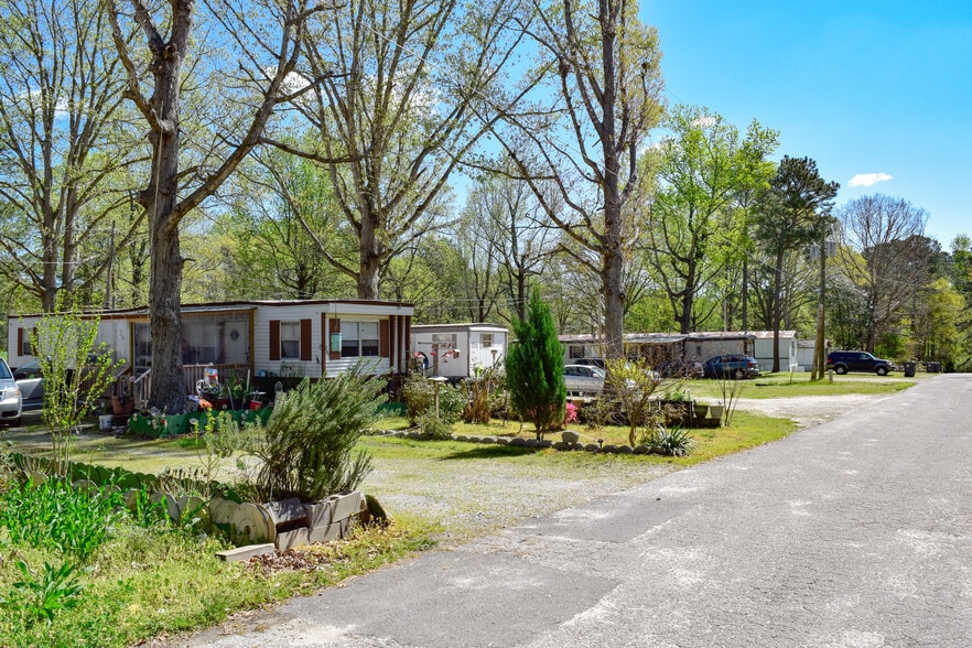 11 Dupree Dr, Louisburg, NC 27549