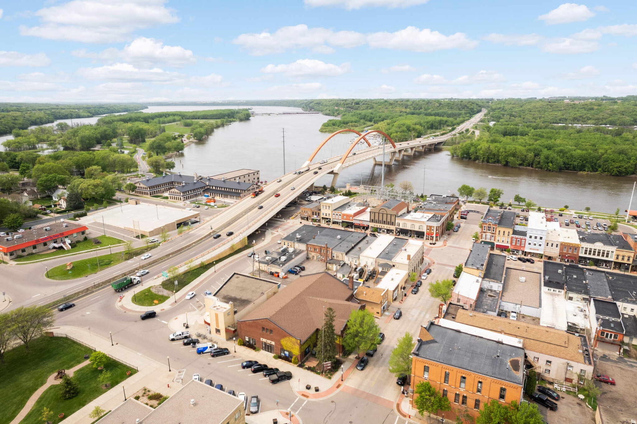 220 Sibley St, Hastings, MN for sale Aerial- Image 1 of 1