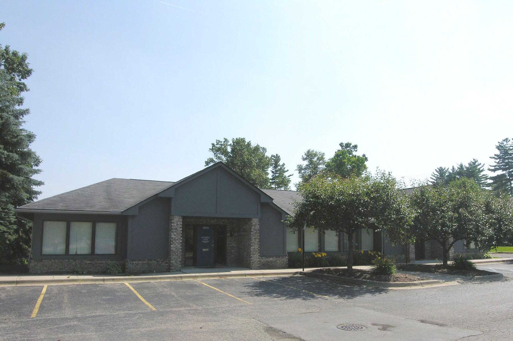 8625 Richardson Rd, Commerce Township, MI for sale Primary Photo- Image 1 of 1