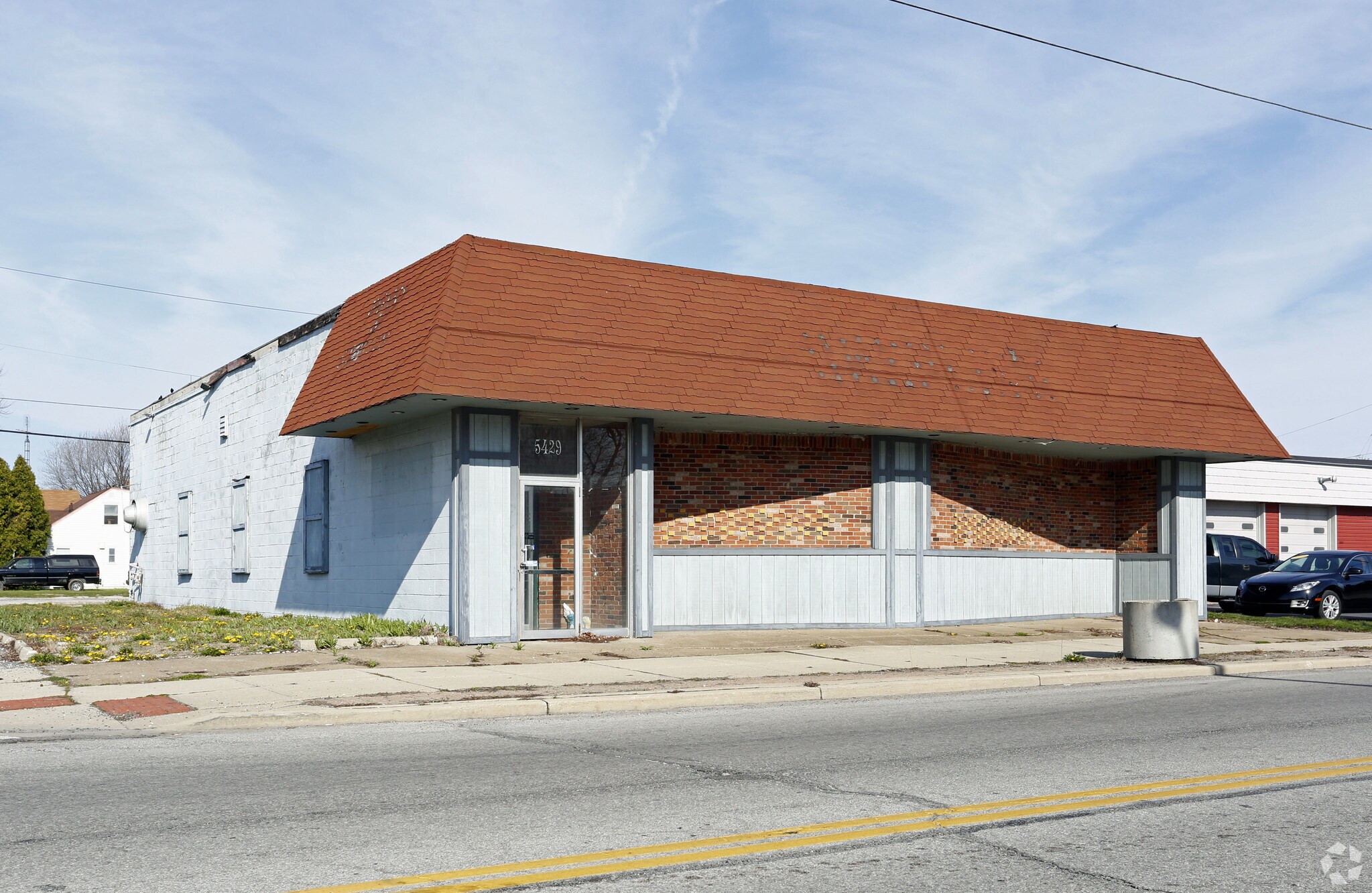 5429 N Summit St, Toledo, OH for sale Primary Photo- Image 1 of 1