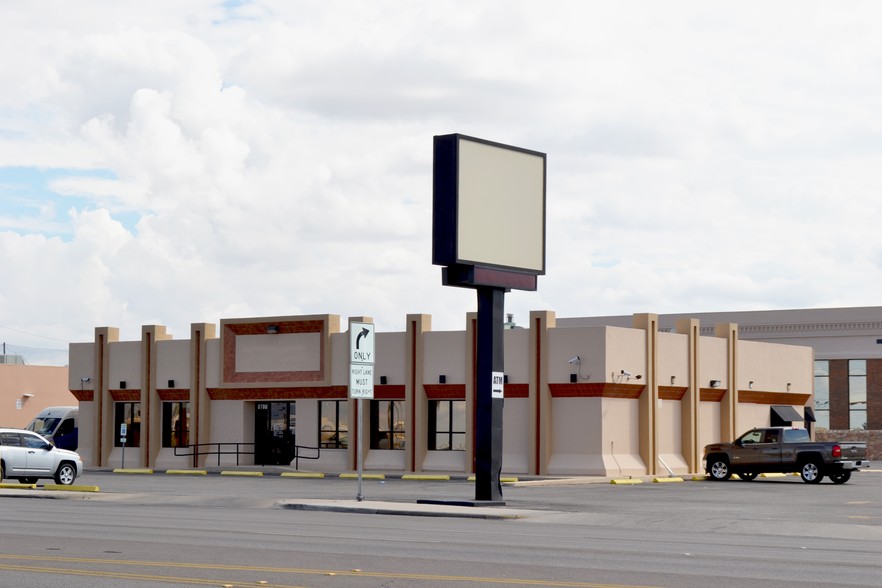 8700 Montana Ave, El Paso, TX for sale - Building Photo - Image 1 of 1