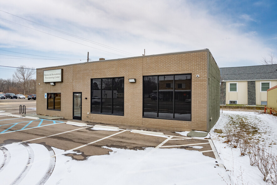 190 20th St N, Battle Creek, MI for sale - Building Photo - Image 3 of 12