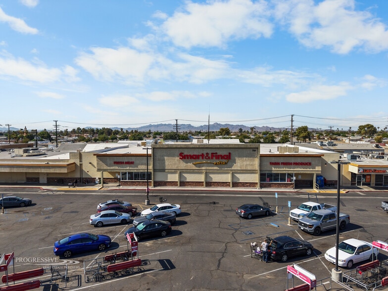 601-751 E Hobson Way, Blythe, CA for sale - Building Photo - Image 3 of 4