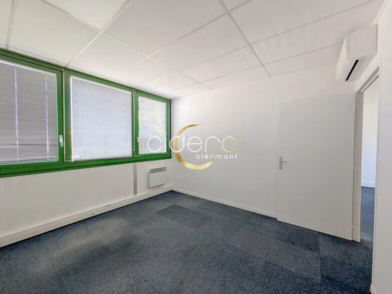 Office in Clermont-Ferrand for lease - Interior Photo - Image 3 of 4