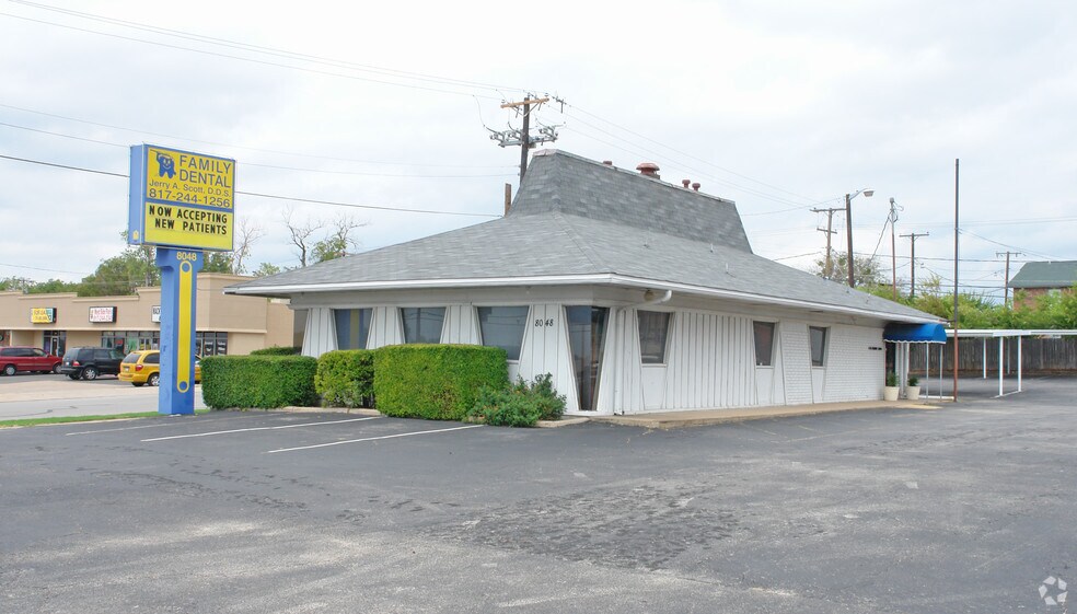 8048 Camp Bowie, Fort Worth, TX 76116