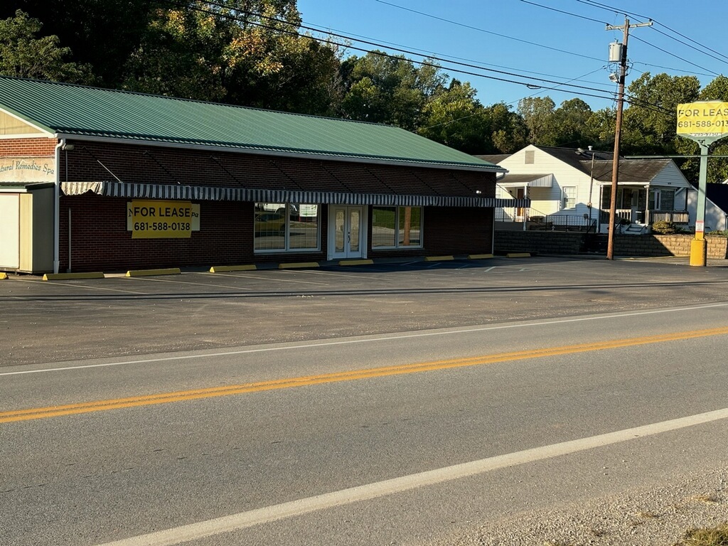 6600 Grand Central Ave, Parkersburg, WV for lease Building Photo- Image 1 of 8