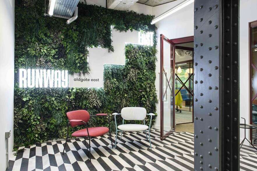 2 Whitechapel Rd, London for sale - Building Photo - Image 1 of 1