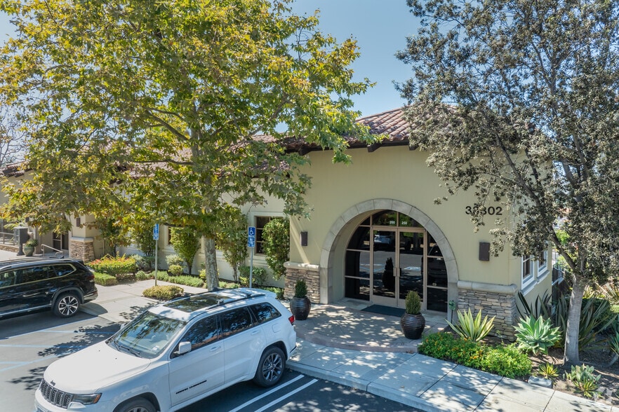33302 Valle Rd, San Juan Capistrano, CA for sale - Building Photo - Image 3 of 4