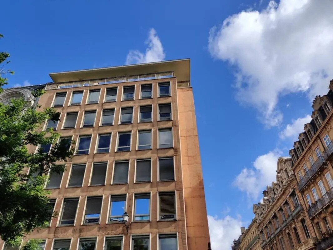 Office in Toulouse for lease Building Photo- Image 1 of 13