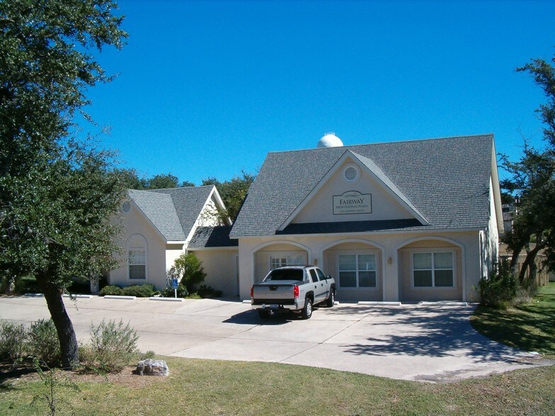 101 Fairway Dr, Kerrville, TX for sale - Primary Photo - Image 1 of 1