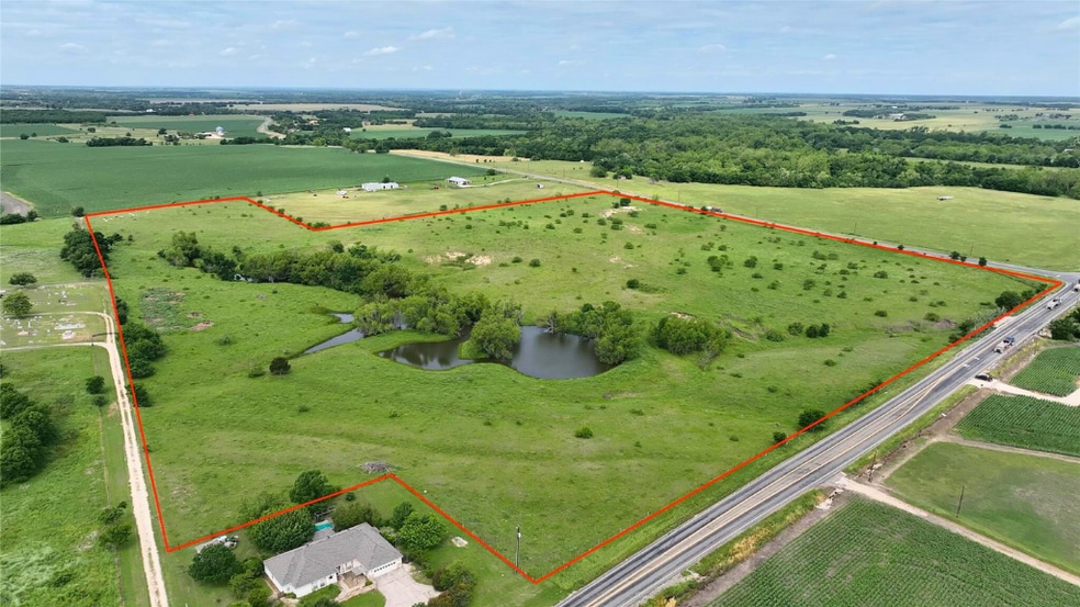 253 FM 1331, Thorndale, TX for sale - Primary Photo - Image 1 of 9