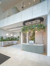 3 Roundwood Ave, Uxbridge for lease Building Photo- Image 2 of 6