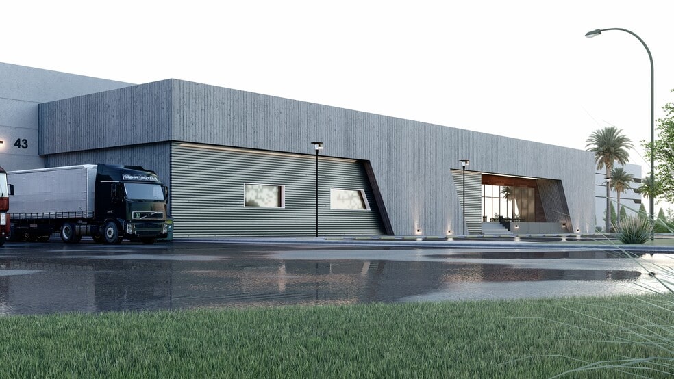 112 Ross Khaledi Rd, Laredo, TX for sale - Primary Photo - Image 1 of 1