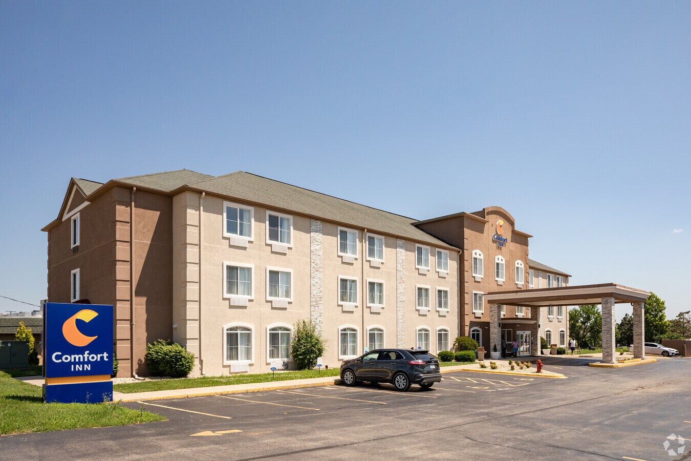 1314 W Lincoln Hwy, Dekalb, IL 60115