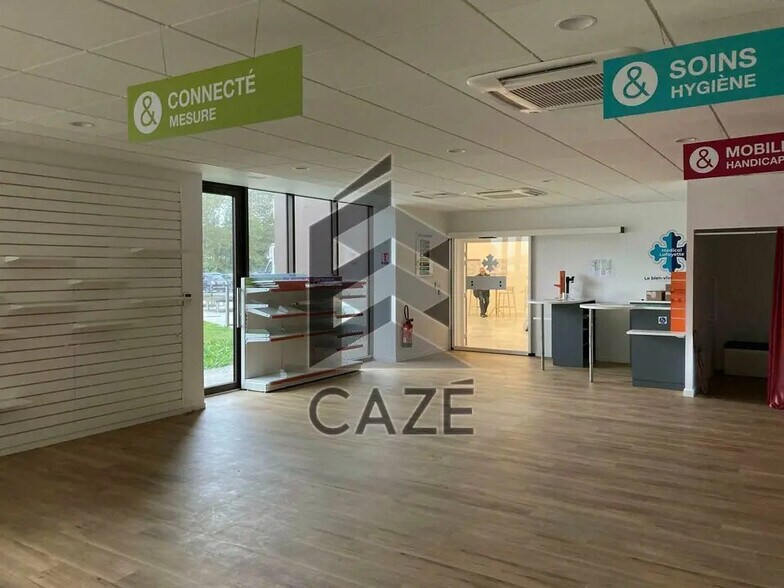 Retail in Mées for lease - Interior Photo - Image 2 of 8