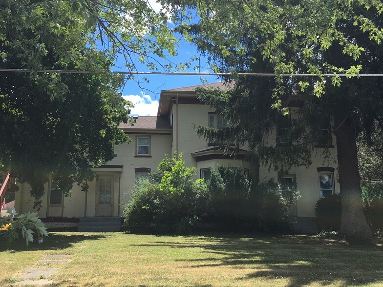 9009 Beecher Rd, Flushing, MI 48433