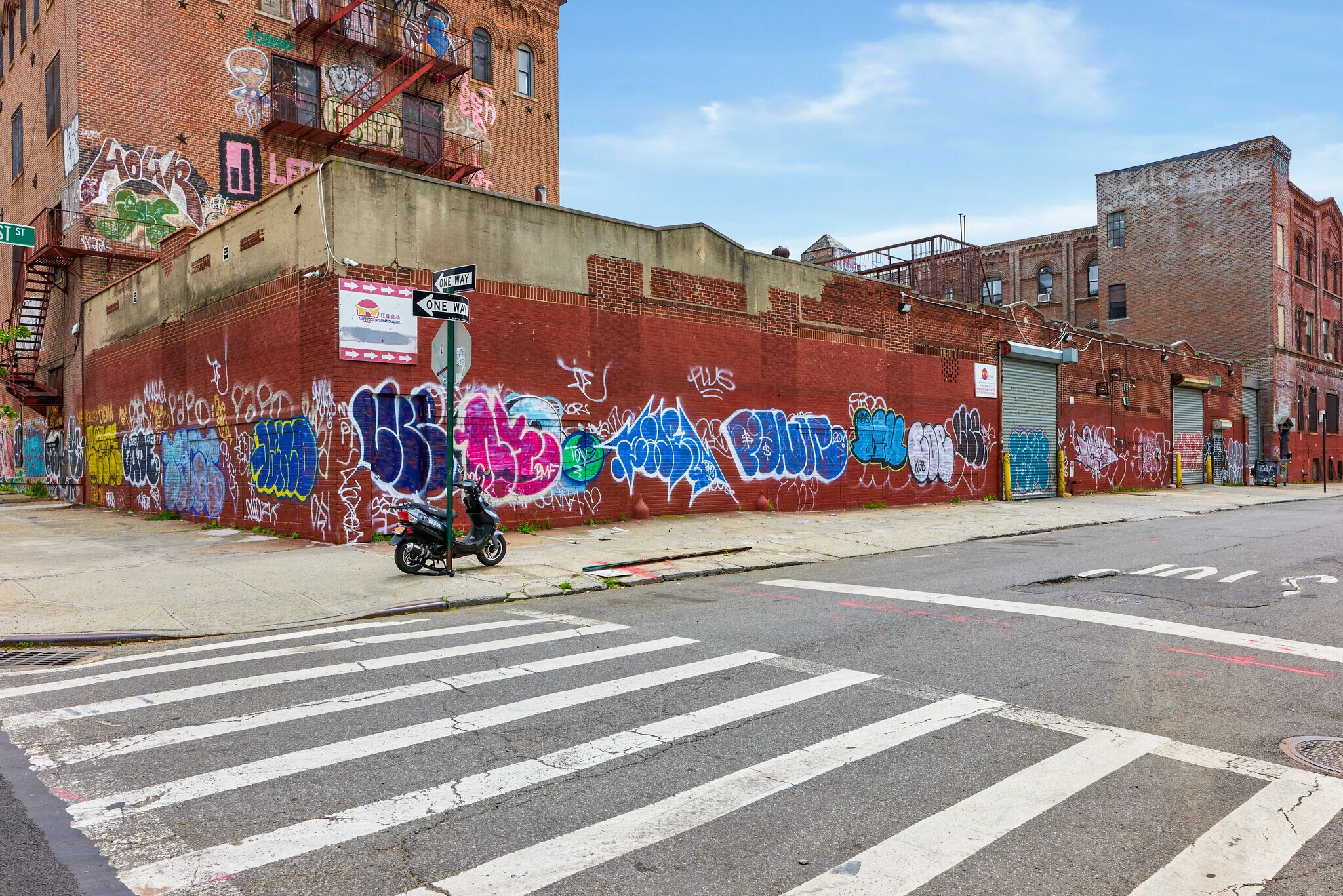 38 Locust St, Brooklyn, NY for sale Primary Photo- Image 1 of 1