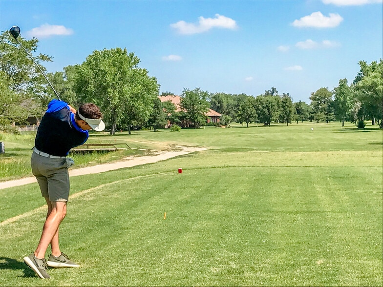 1438 24th St, Great Bend, KS for sale - Building Photo - Image 1 of 1