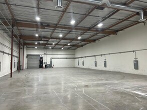 1703-1741 Stewart St, Santa Monica, CA for lease Interior Photo- Image 2 of 4