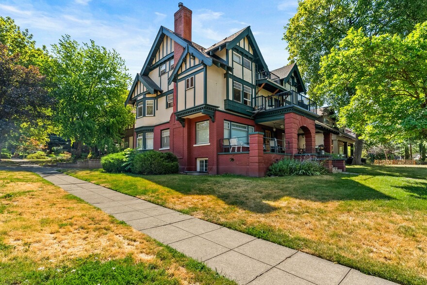 903 S Adams St, Spokane, WA for sale - Building Photo - Image 2 of 17