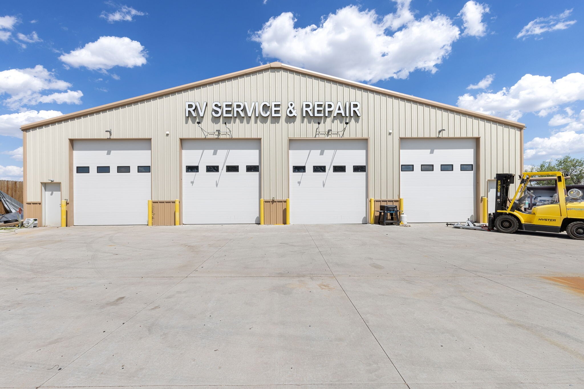 17164 I 25 Frontage Rd, Platteville, CO for lease Interior Photo- Image 1 of 19