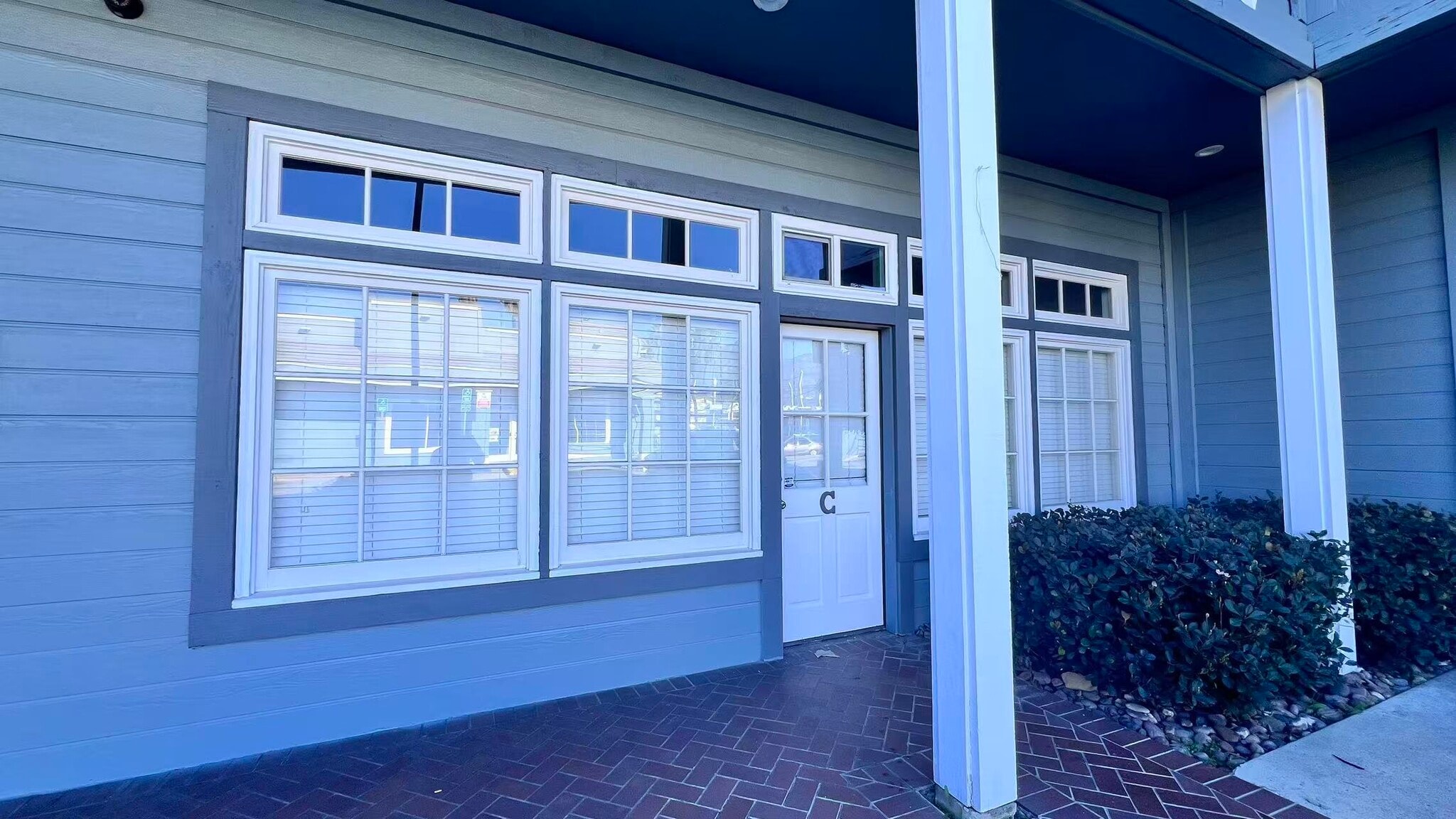 1801 S Myrtle Ave, Monrovia, CA for lease Interior Photo- Image 1 of 7