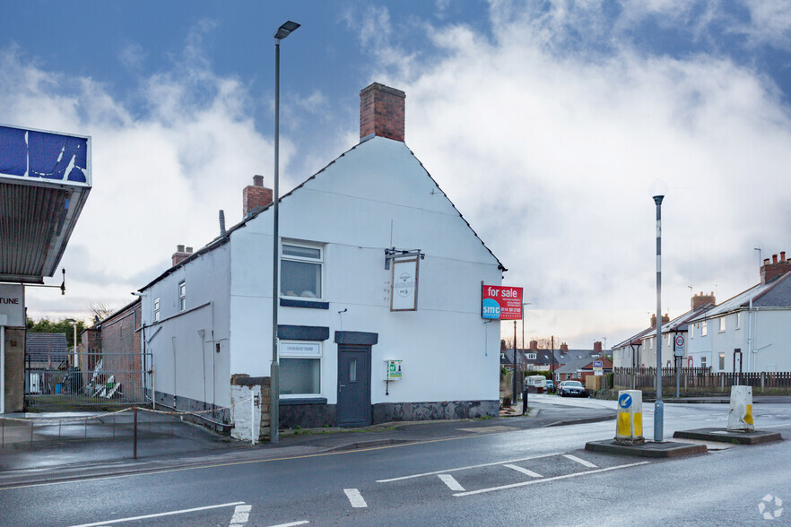 Crown St, Clowne for lease - Building Photo - Image 3 of 4